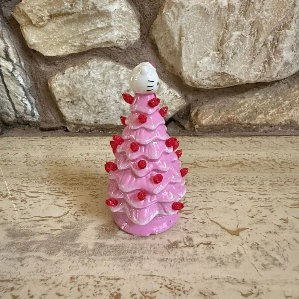 Hello kitty ceramic Christmas tree small 5.8” Holiday Christmas Sanrio hellokitt